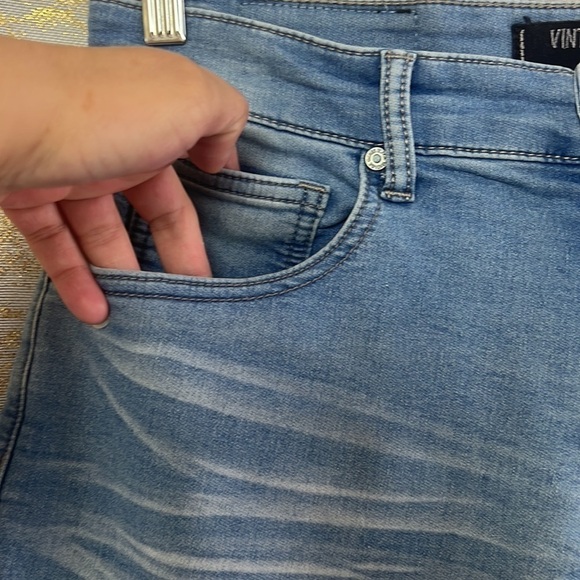 Vintage Genes Black Slim Fit Blue Medium Wash Bermuda Denim Shorts Size W30 - Picture 3 of 16